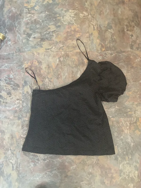 Maeve Anthropologie Polka Dot One-Shoulder Top - Image 4