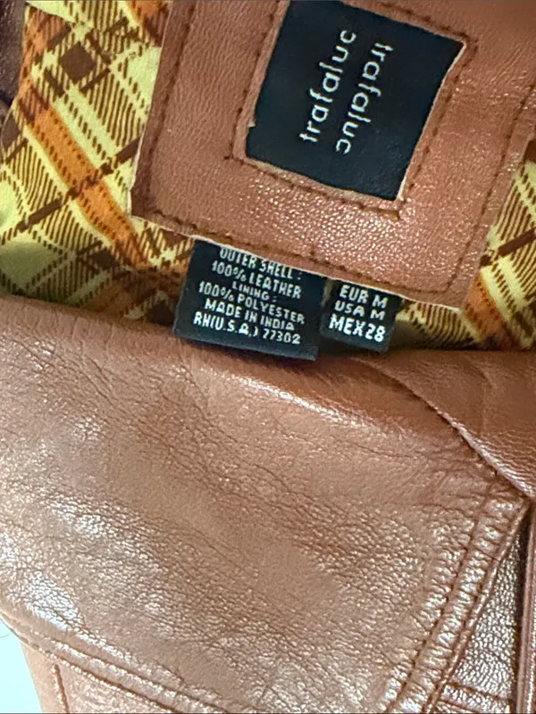 Zara Women's Rust Brown Leather Button-Front Coat size medium vintage style - Image 3