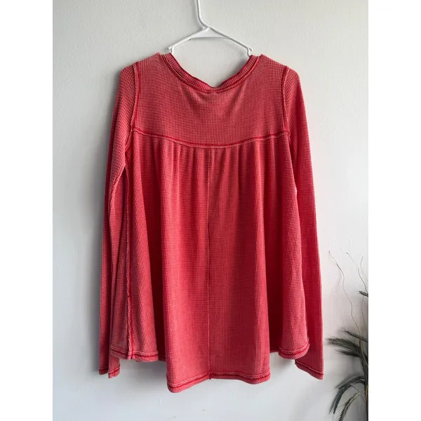 We The Free Free People Womens Small Coral Red Waffle Knit‎ Henley Thermal Top - Image 2