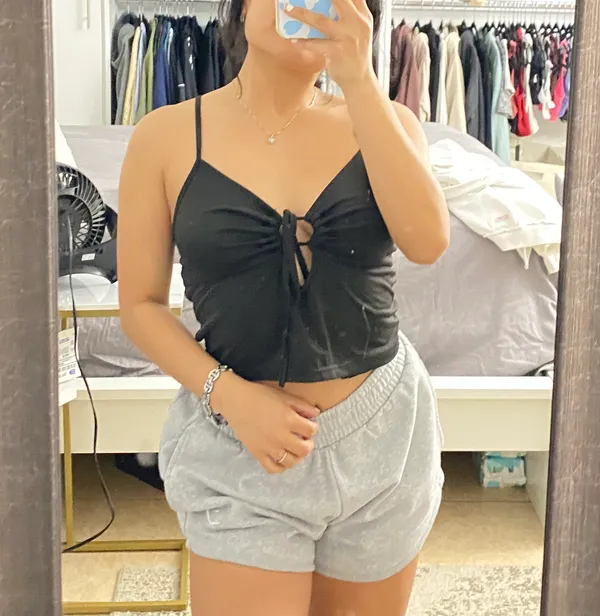 H&M Black Cropped Top - Image 2
