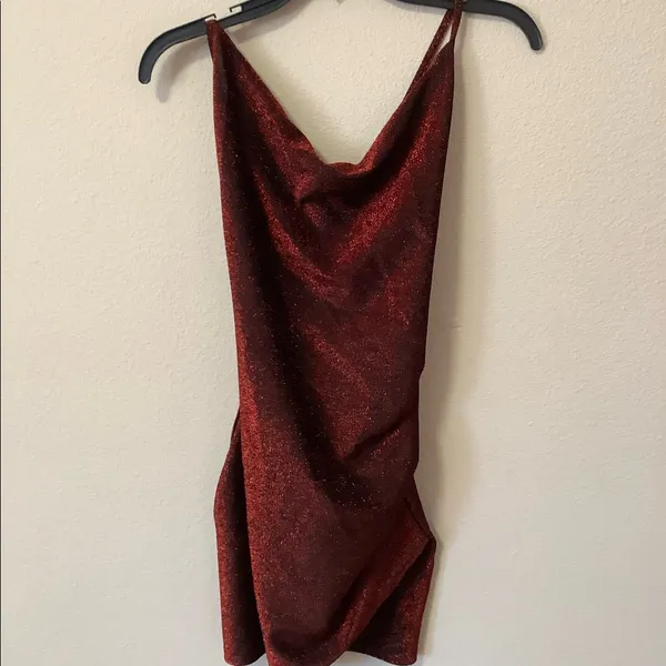 DRESS—NEW Metallic Copper Red Maroon Color Tie Back Long Dress Gorgeous - Image 3