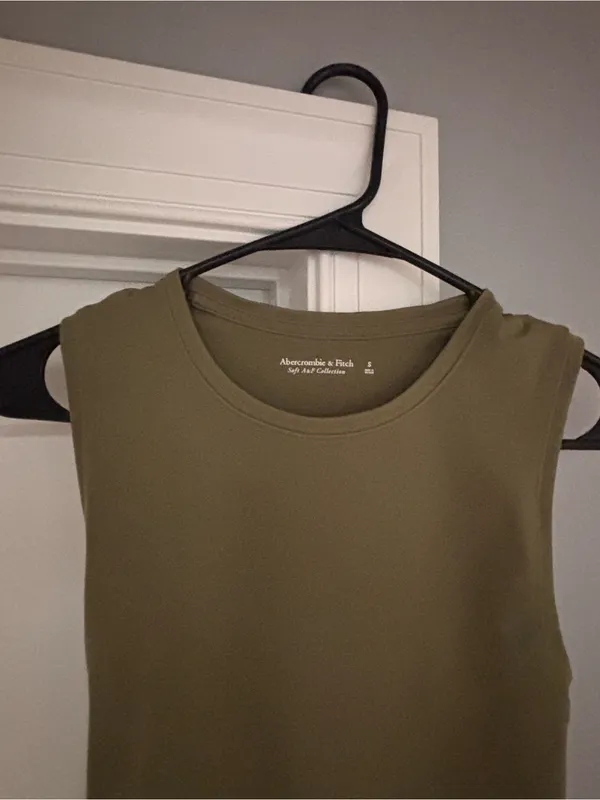 Abercrombie & Fitch Olive Green Sleeveless Bodysuit - Image 2