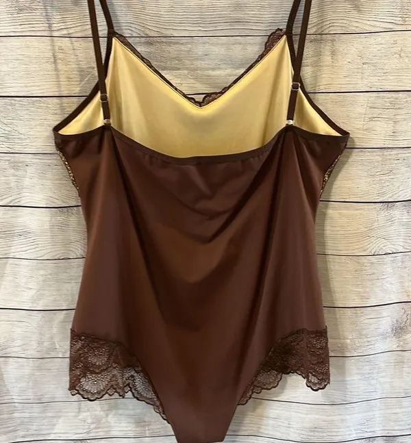 Brown Lace Bodysuit Size L - Image 4