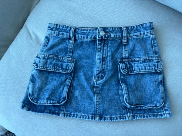 Amazon Jean Cargo Mini Skirt - Image 2