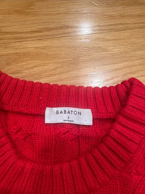 Aritzia Red Cable-Knit Cropped Crewneck Sweater - Image 2