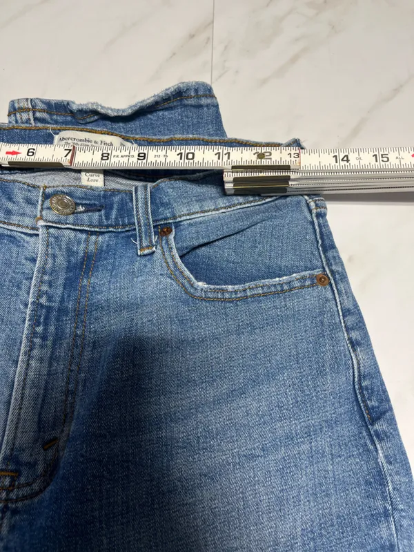 Abercrombie & Fitch Short Curve Love Ultra High Rise 90s slim straight Jeans 6 - Image 7