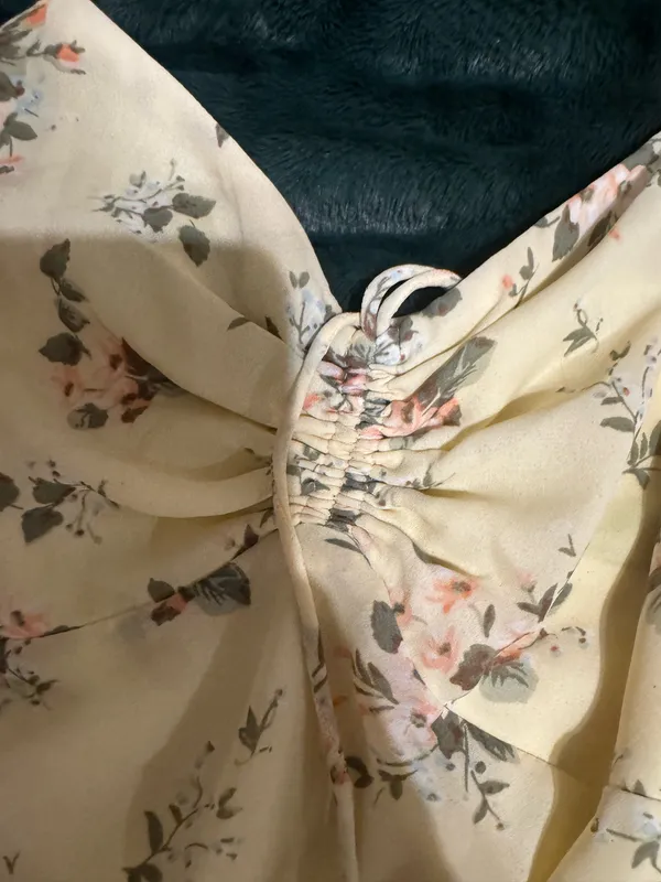 Yellow Floral Dress Abercrombie - Image 2