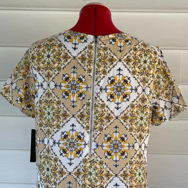 Lulu’s Dandy Lion Medallion Print Shift Dress Sz S - Image 6
