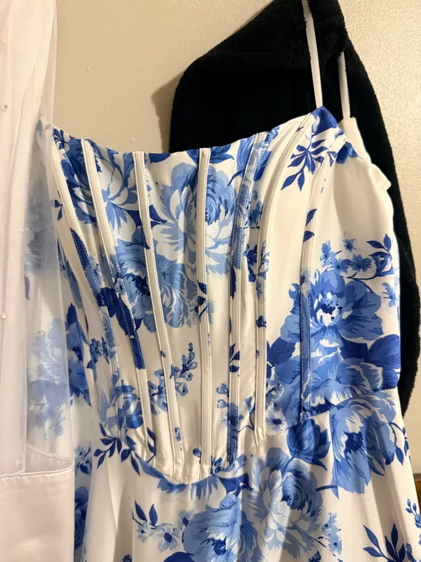 B Darlin Blue floral dress with train - Image 4