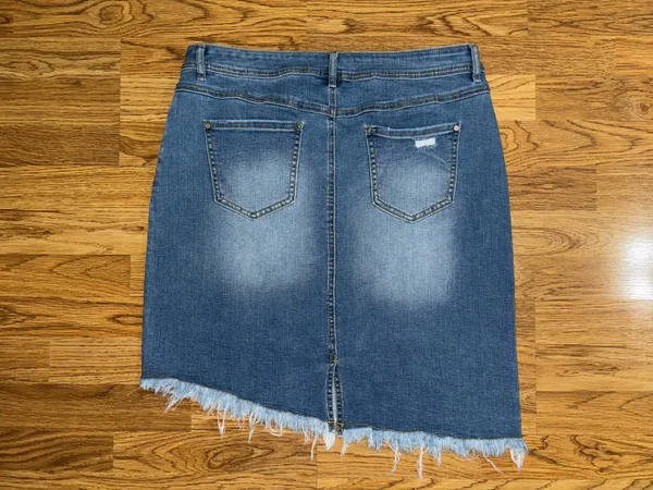 Cato est 1946 Denim Jean Skirt Raw Hem Patched Women's Size 12 Stretch Pockets - Image 15