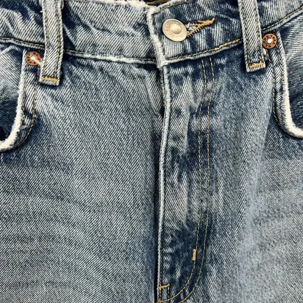 Free‎ People Lita Light Wash Distressed High-Waisted Slim Leg Jeans Size 28 - Image 5