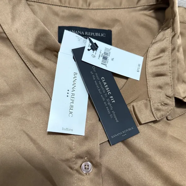 Banana Republic Womens XL Bronze Gold Satin Classic Fit Button Down Blouse‎ NWT - Image 2