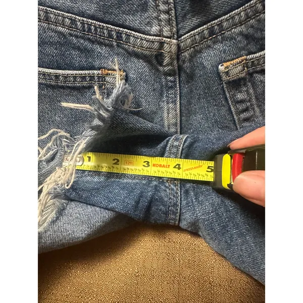 We The Free Button Fly Denim Distressed Shorts Womans Size 28 - Image 5
