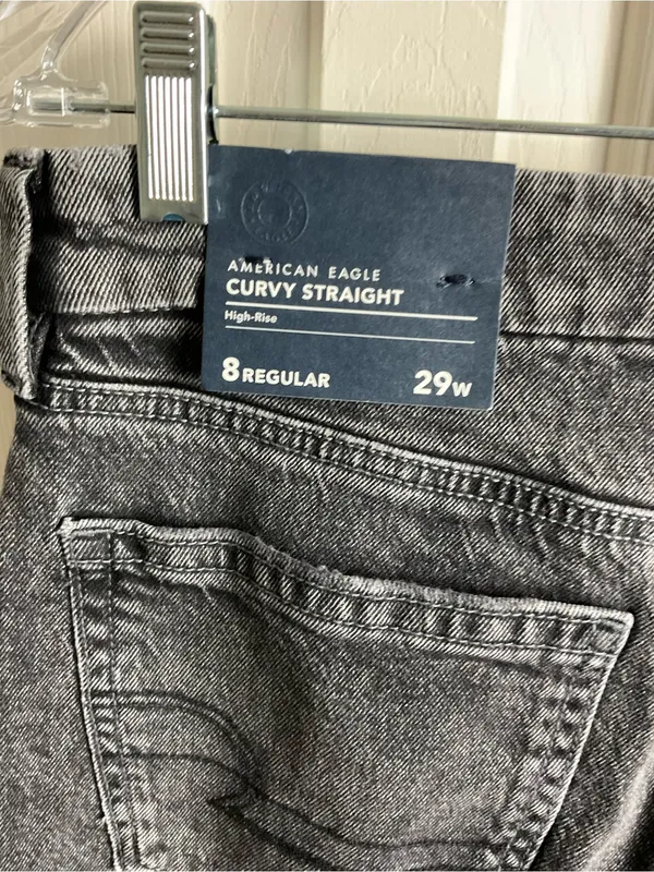 American Eagle Outfitters Straight High-Rise Jeans in Charcoal Black - Image 4