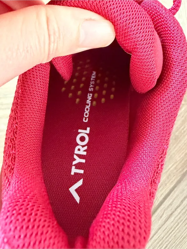 Tyrol Women's Smash Pickleball Shoes Pink Crimson Size 9 Sporty Athletic Workout - Image 5