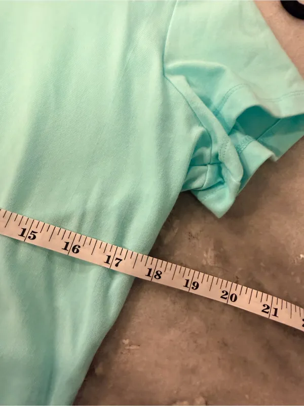 NWT Wild Fable Size XXL Aqua Blue Cropped Baby Tee Short Sleeve Crew Neck - Image 9
