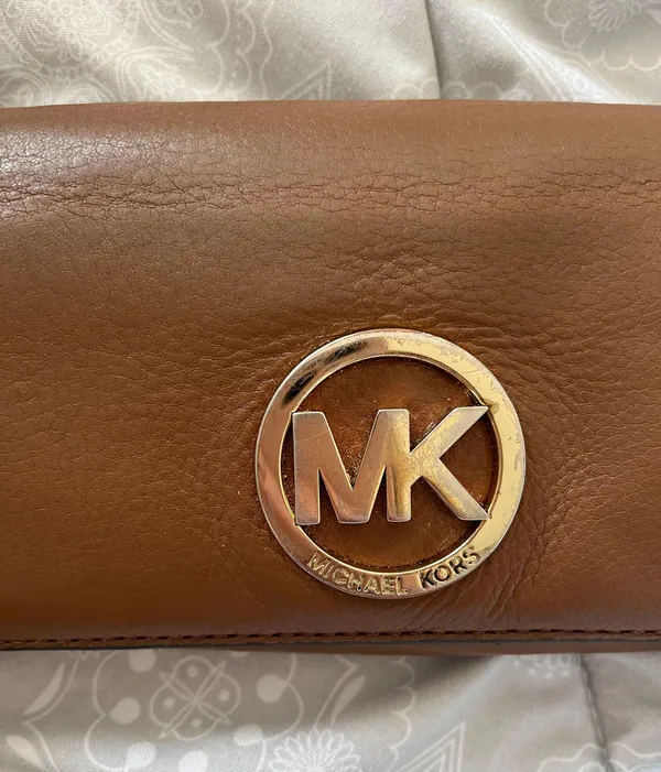 Michael Kors Wallet - Image 5