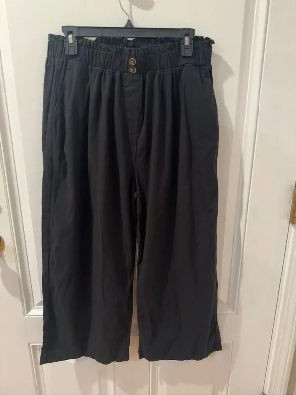 Women’s Black Paperbag Waist Wide Leg Cropped Pants 2XL Pull On Plus Size Pocket - Image 2