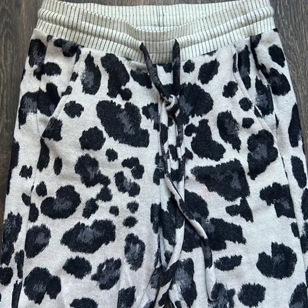 Leopard Sweats Size XS - Image 2