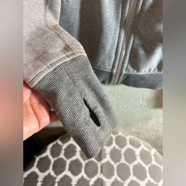 Lululemon Athletica Scuba Gray Zippered Fitted Hoodie 6 - Image 6