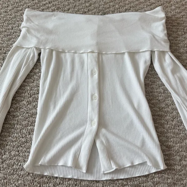 Princess Polly White Ribbed Off-Shoulder Top - Image 6