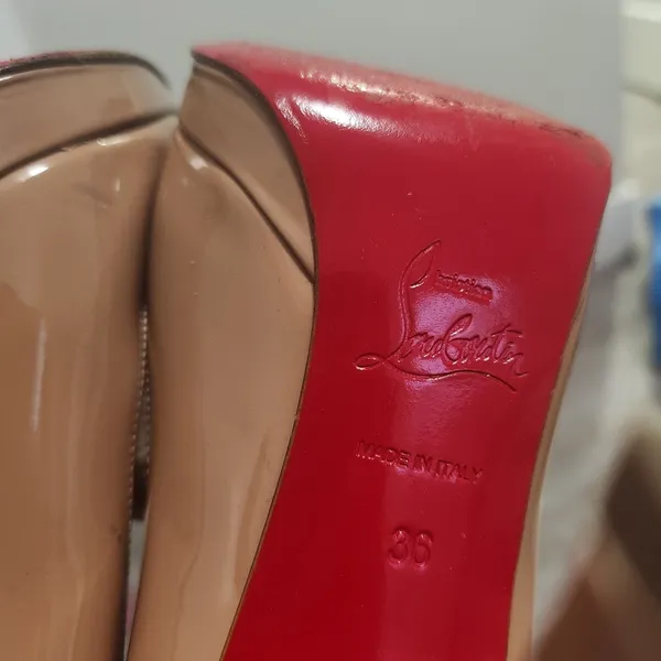 Christian Louboutin Patent Leather Pigalle Platform Heels Size 36 - Image 6
