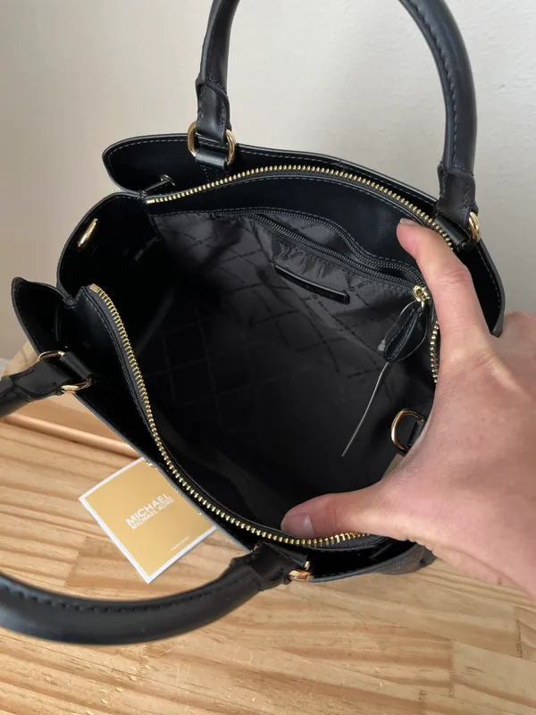 Michael Kors Purse - Image 11