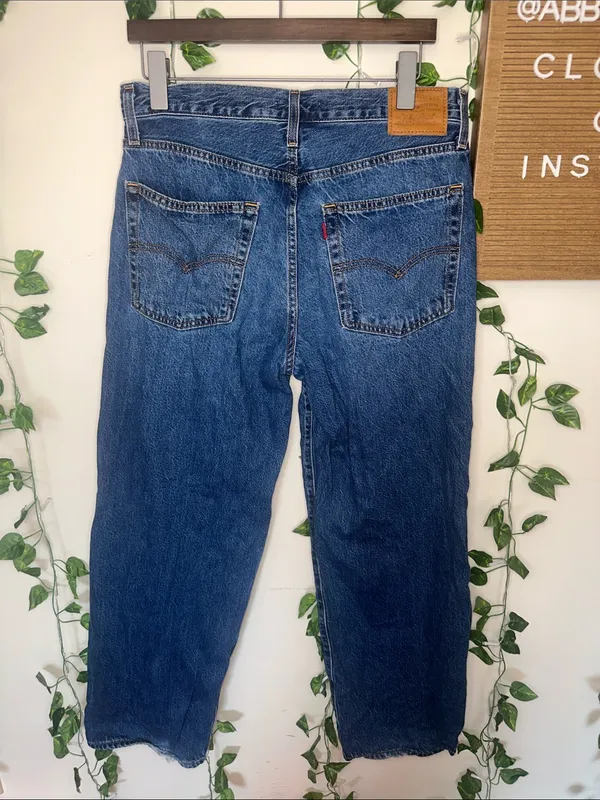 Levi’s Baggy Dad Dark Blue Wash Wide Leg Jeans - Image 3