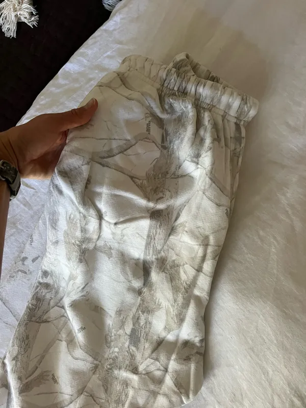 Dairy boy woodland camo sweatpants - Image 5