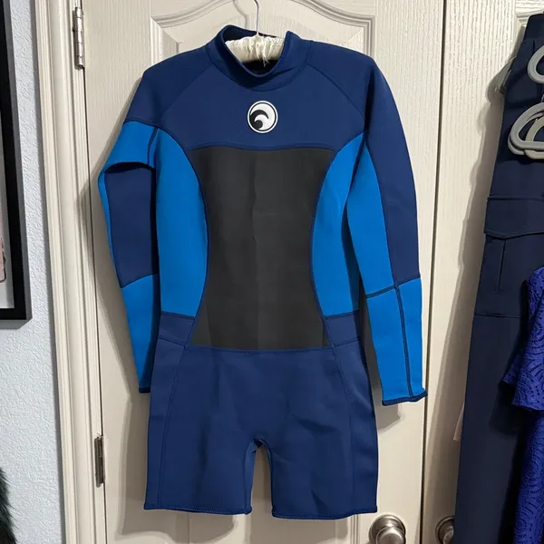 NWT Scuba Donkey Hisea Navy Long Sleeve Neoprene Front Zip Wetsuit Swim Shorts - Image 3