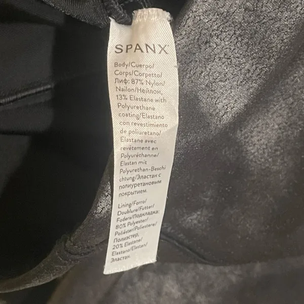 Spanx black faux leather leggings pants woman’s size Large - Image 4