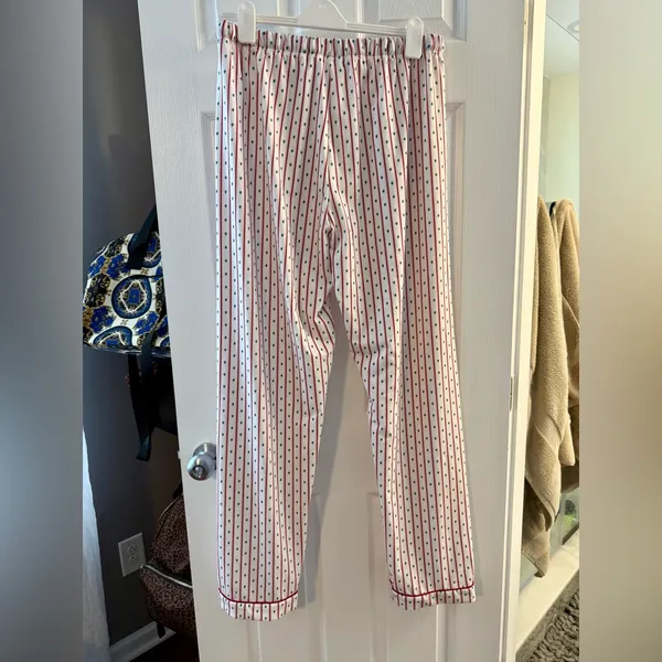 Saving Grace Smocks Women's Red and White Striped Holiday Pajama Pants Large - Image 4