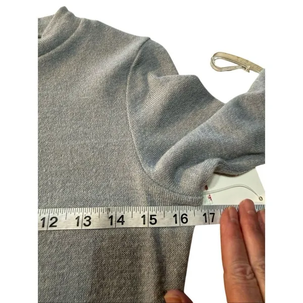 Decree light grey crewneck skater dress 3/4 sleeve flared skirt Sz M NWT - Image 5
