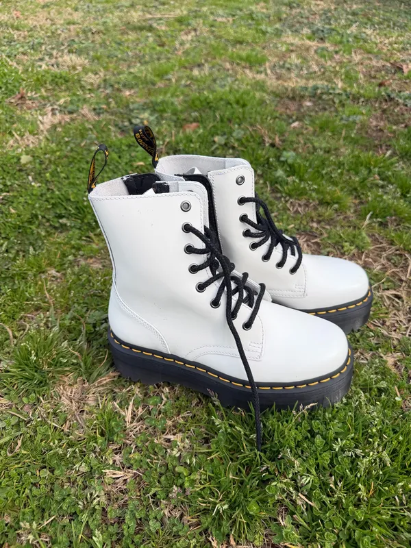 Dr. Martens Jadon White Leather Platform Zipper Combat Boots Women’s Size 6 - Image 2