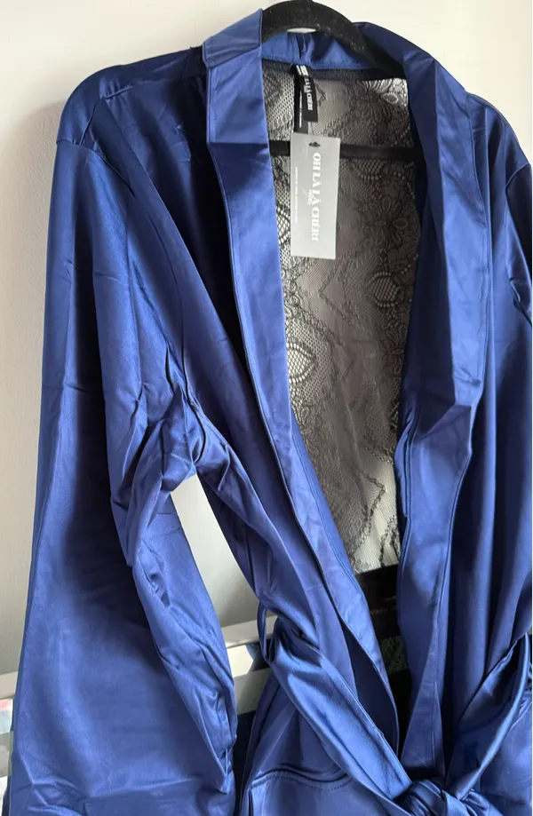 OH La la Cheri Saskia Satin And Luce Robe - Image 8