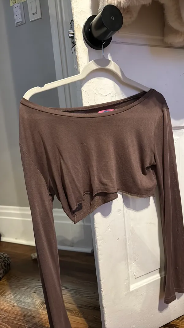 Edikted Sheer Raw Hem Crop Top - Image 2