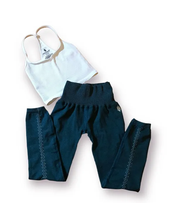 Free People NWOT Happiness Runs Crop & Good Karma 7/8 Legging XS/S MSRP $118 SET - Image 12