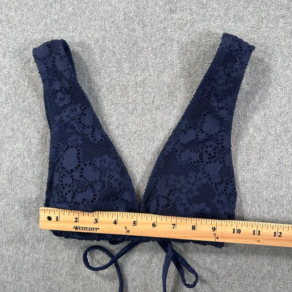 Aerie Floral Lace Bikini Swim Top Size Medium Navy Blue Tie Close V-Neck Beach - Image 5