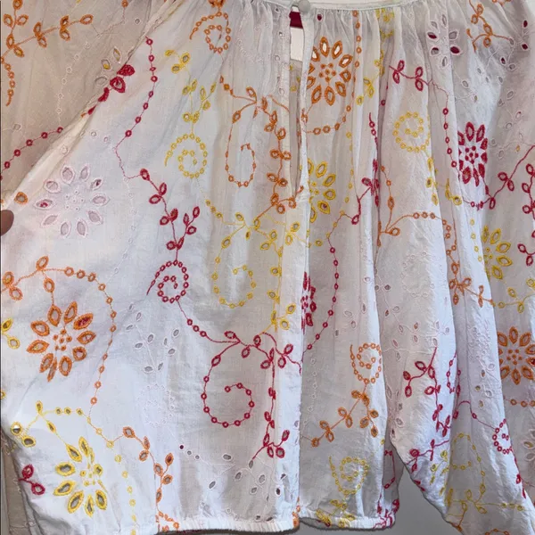 Anthropologie Maeve White Peasant Crop Top with Yellow,Orange & Pink Embroidery - Image 6