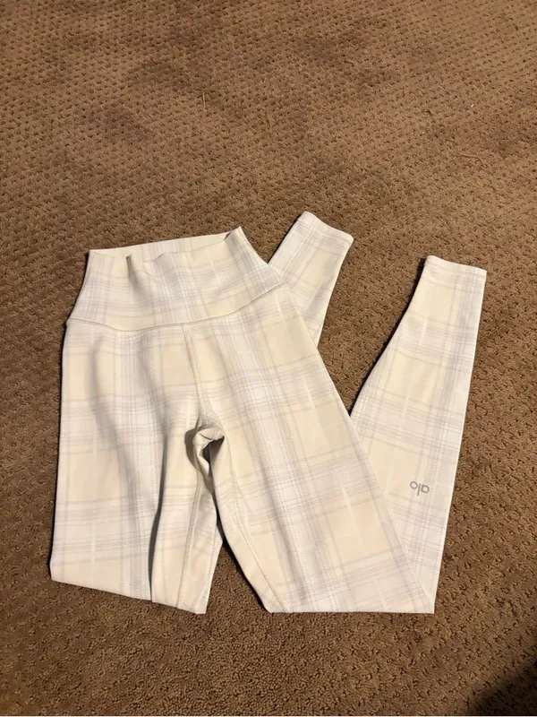 Alo high waist vapor legging plaid legacy XXS 28” inseam - Image 4