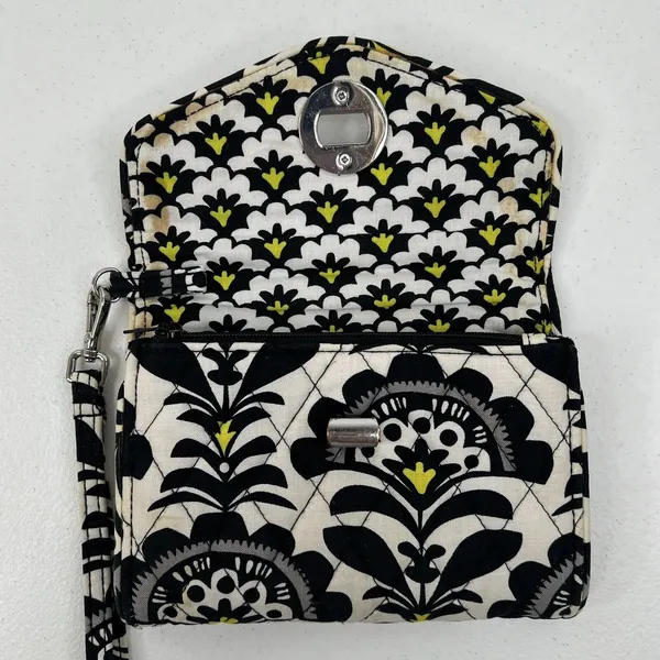 Vera Bradley Fanfare Your Turn Lock Smartphone Wristlet Wallet Quilted 13945-156 - Image 10