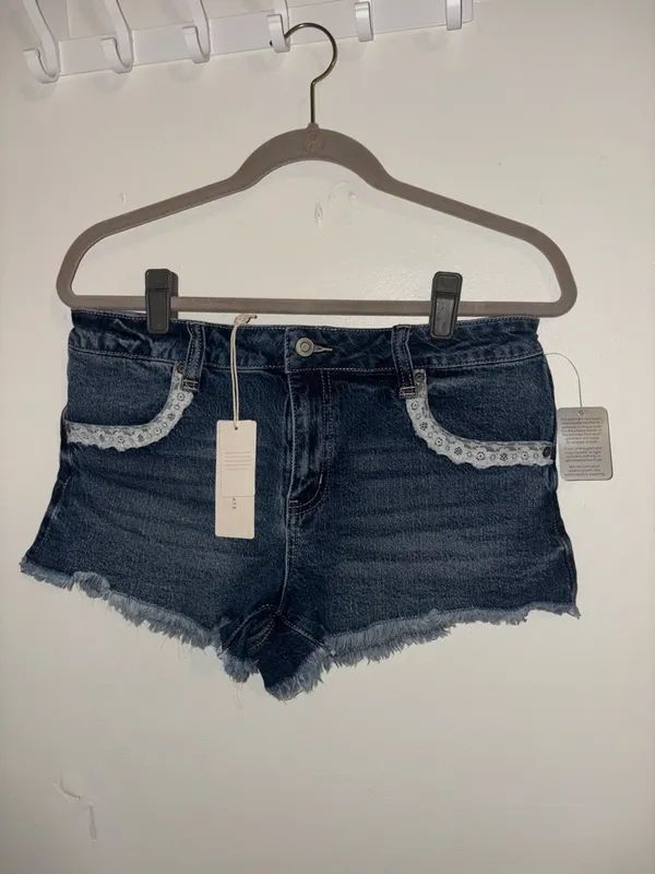 Carter Denim Lace Shorts - Image 5