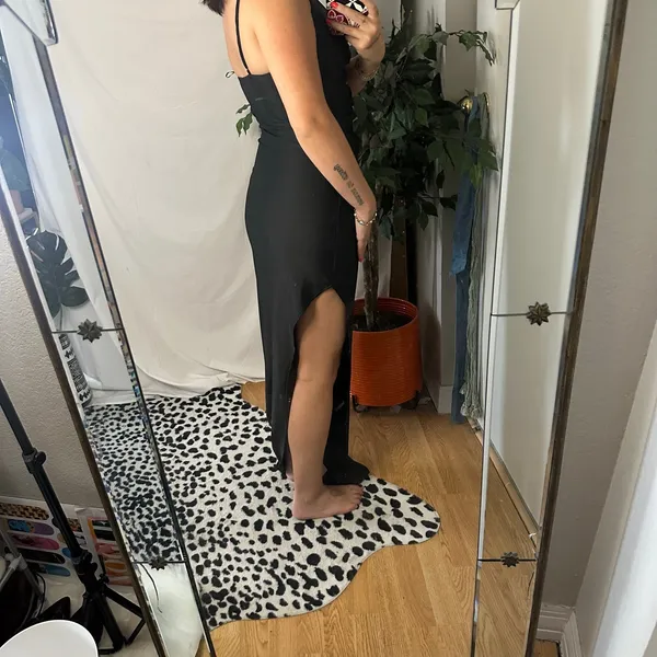 Black Front Twist Cut Out Bandage Maxi Dress Size Medium NWT - Image 2