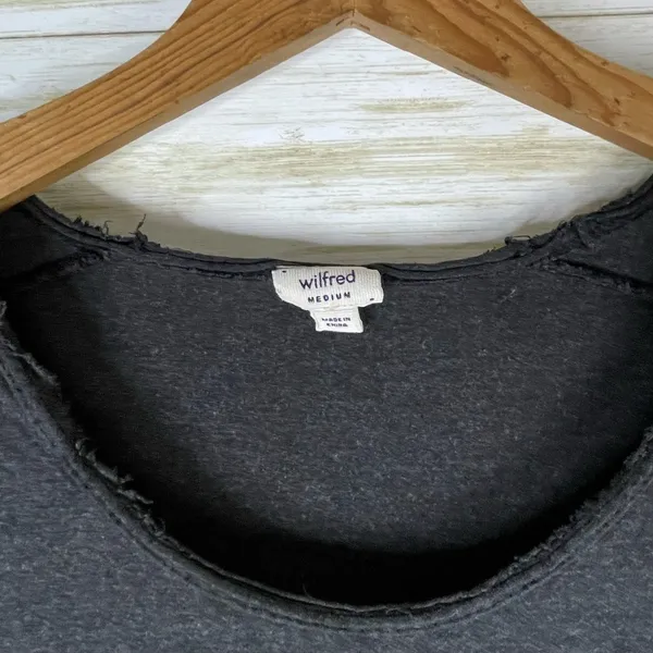 Aritzia Wilfred Dark Charcoal Slouchy Raw Hem Tee - Image 5
