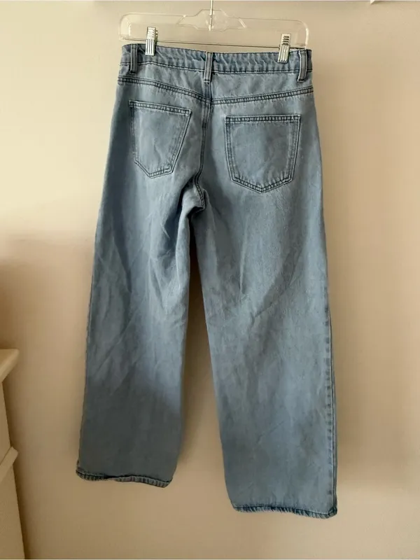 Edikted Light Blue Wide-Leg Jeans - Image 5