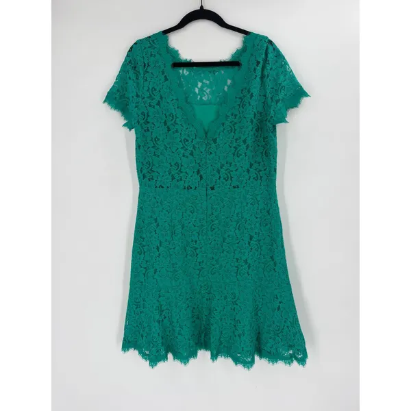 Diane von Furstenberg Fifi Dress‎ Womens Size 14 Green Lace V-Back Mini Cocktail - Image 6