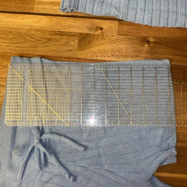Boohoo Knit Sweater pajama set small Sky Blue one shoulder top & shorts ribbed - Image 8
