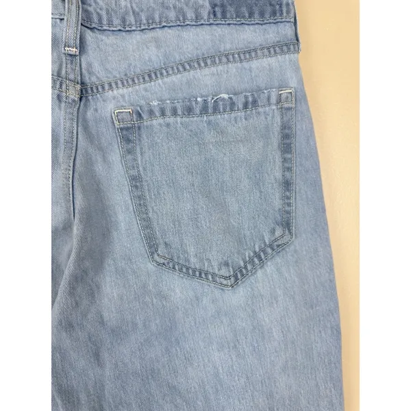 Hollister Women’s Low Rise Baggy Light Wash Jeans Size 0 R Waist 25 Inseam 30 - Image 6