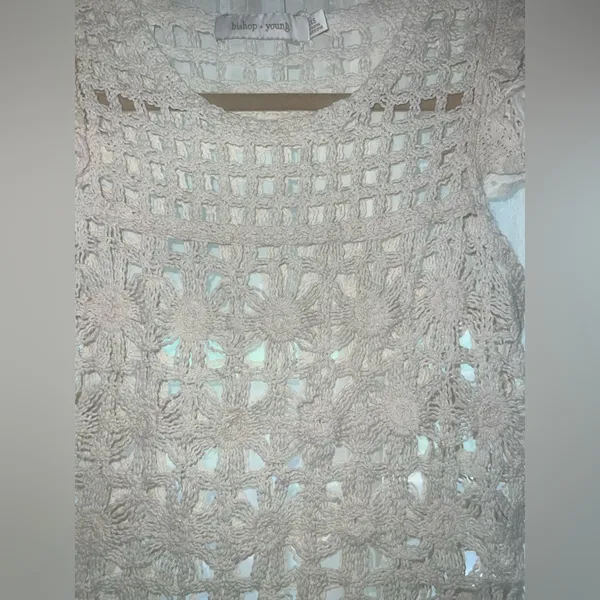 Bishop + Young from Anthropologie Crochet Cream Eyelet Flutter Sleeves top XXS - Image 5