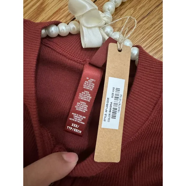 SKIMS Size XXS Cotton Rib Long Sleeve Henley Sangria Ribbed Shirt NWT - Image 5